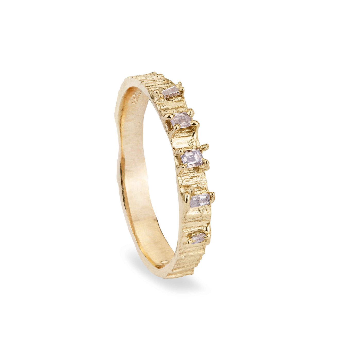 Bark 3mm gold with baguette diamonds 14ct gold